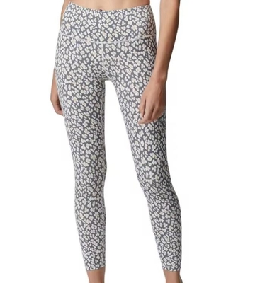 Leggings desportivos de mulher personalizados Leggings de ginástica sem costura impressos por sublimação
